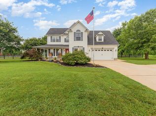 727 Sunny Slope Dr, Cowpens, SC 29330