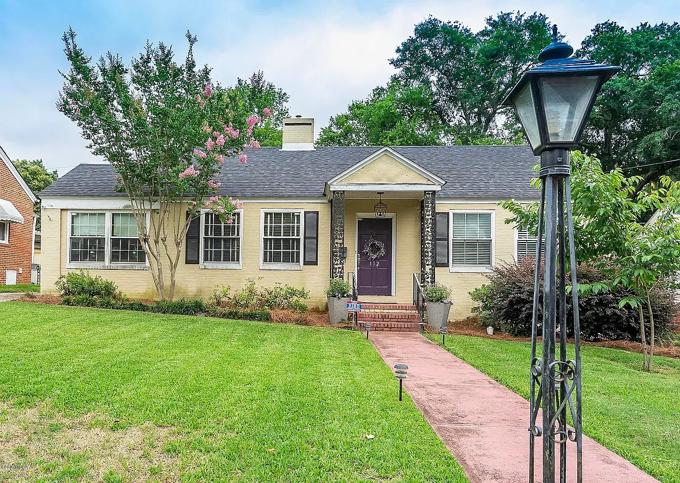 3 bed, 1550 sqft, $1,700 — Photo 1