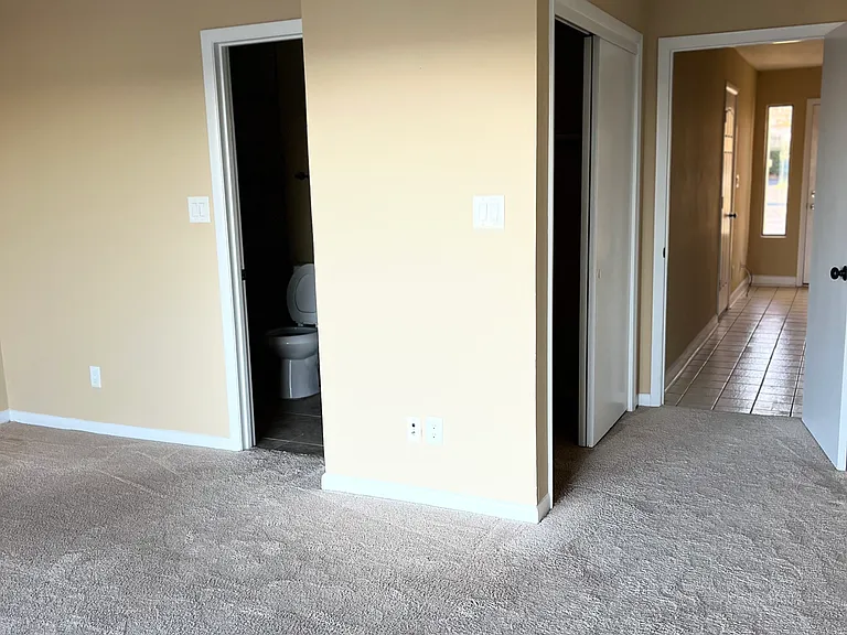 810 Eglin Pkwy NE #6 — Photo 14