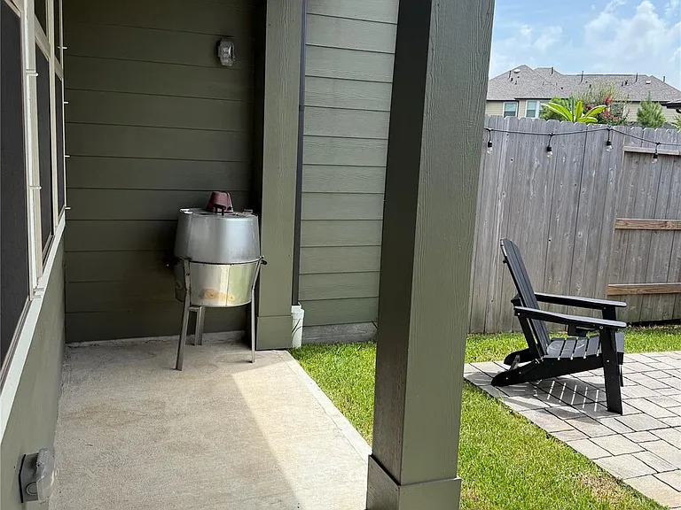 5504 Hyde Park Dr — Photo 19