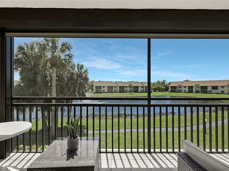 8445 Charter Club Cir #11 — Photo 6