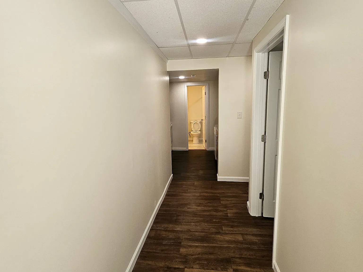1 bed, $2,100 — Photo 4