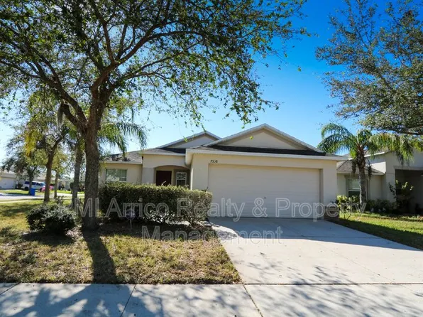 7538 Turtle View Dr, Ruskin, FL 33573