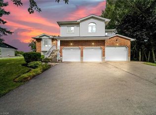 170 Elmslie Pl, Centre Wellington, ON N0B1S0