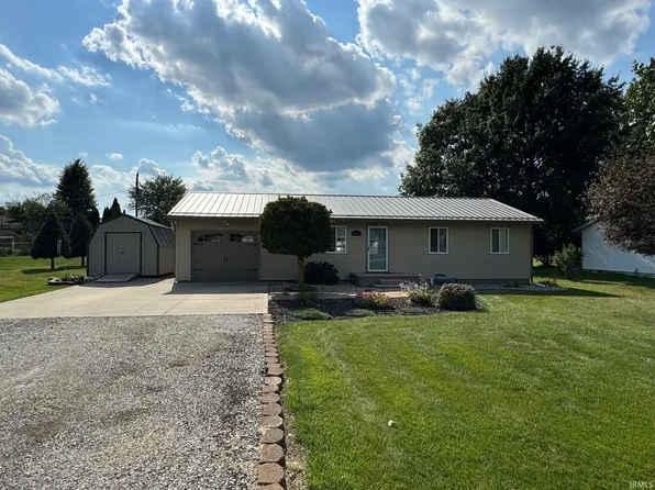 1164 Apple Tree Ln, Rochester, IN 46975