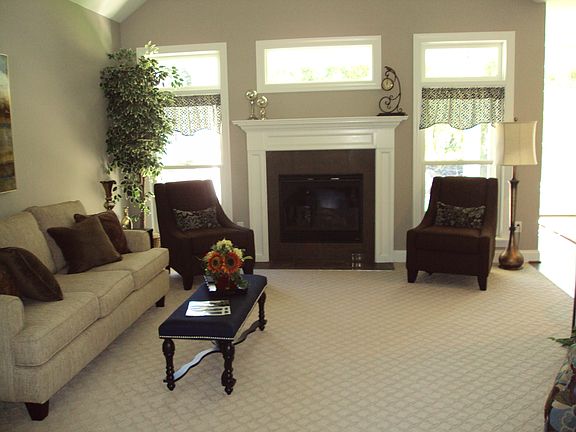4th image of 6815 Ava Ln