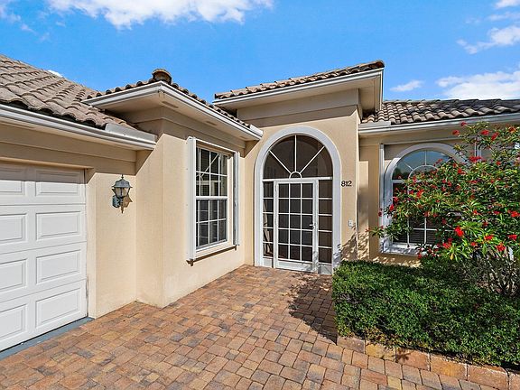4th image of 8120 E Paurotis Ln