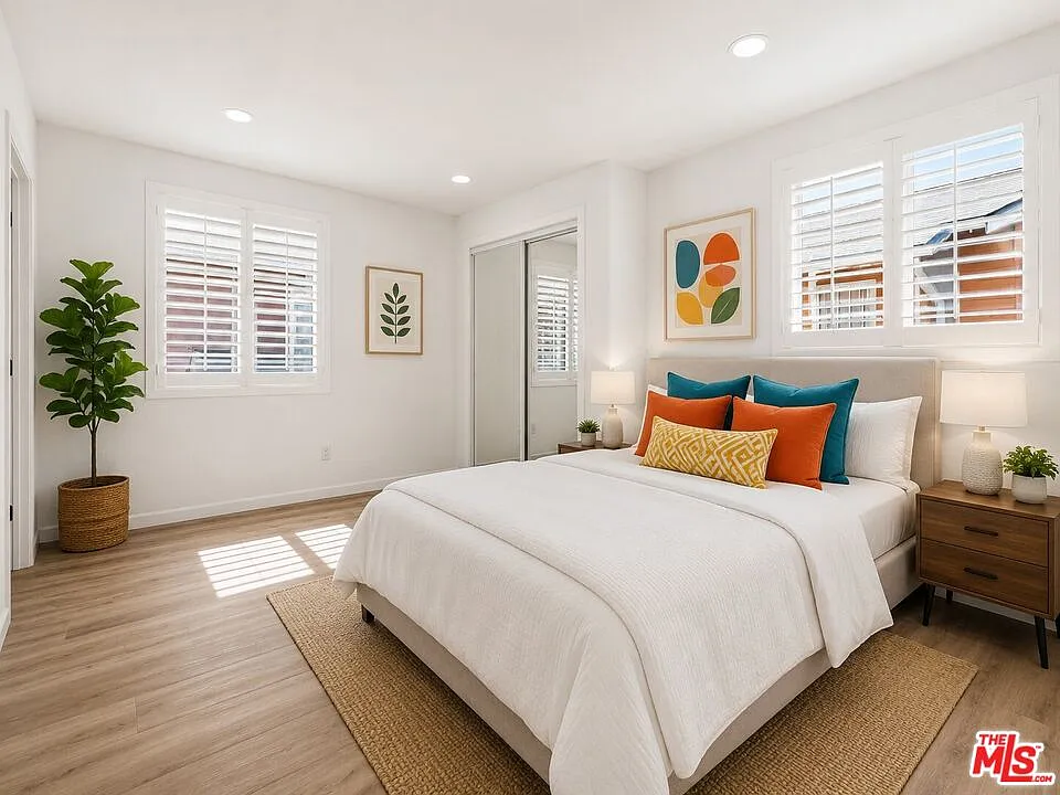 5 bed, 3.0 bath, 1860 sqft, $4,200 — Photo 4