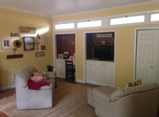 1078 Meadowbrook Rd, Jackson, MS 39206