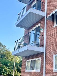 2915 W Thirteen Mile Rd APT 210, Royal Oak, MI, 48073