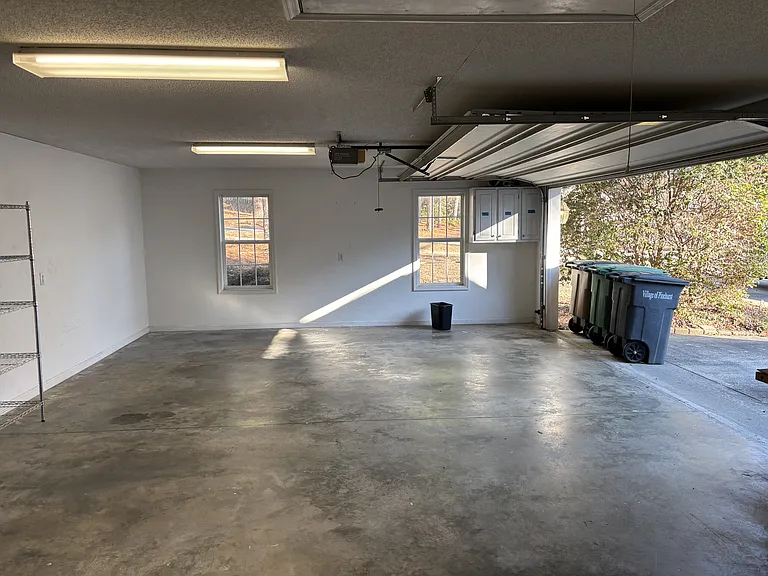 480 Spring Lake Dr — Photo 23