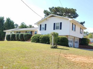 4888 W Ridge Dr, Douglasville, GA 30135