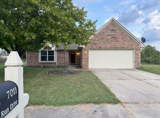 7011 Long Run Dr, Indianapolis, IN 46268