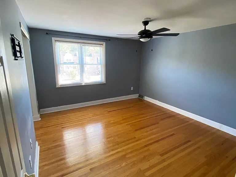 1155 Taylor Dr — Photo 16