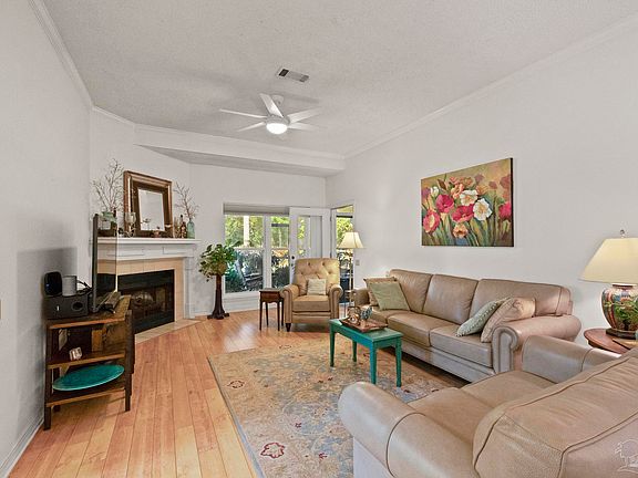 4th image of 1421 Greenvista Ln