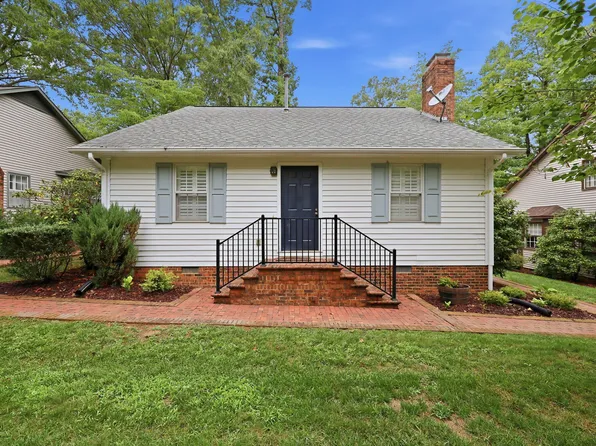 7 Willow Oak St, Elon, NC 27244