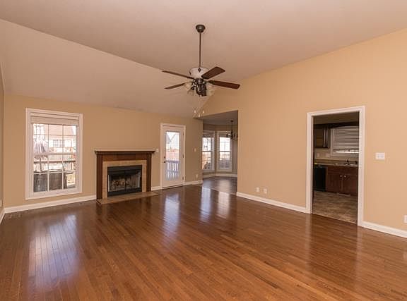2nd image of 3708 Jolene Ct