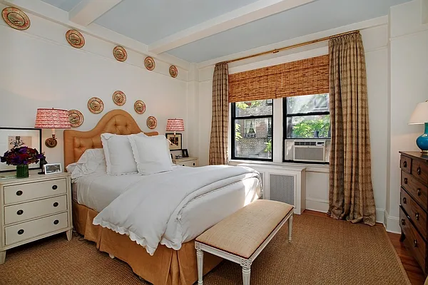 Sold by Corcoran | media 13