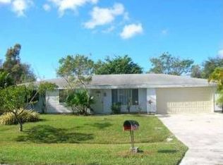 2120 SE Sunflower St, Port Saint Lucie, FL 34952