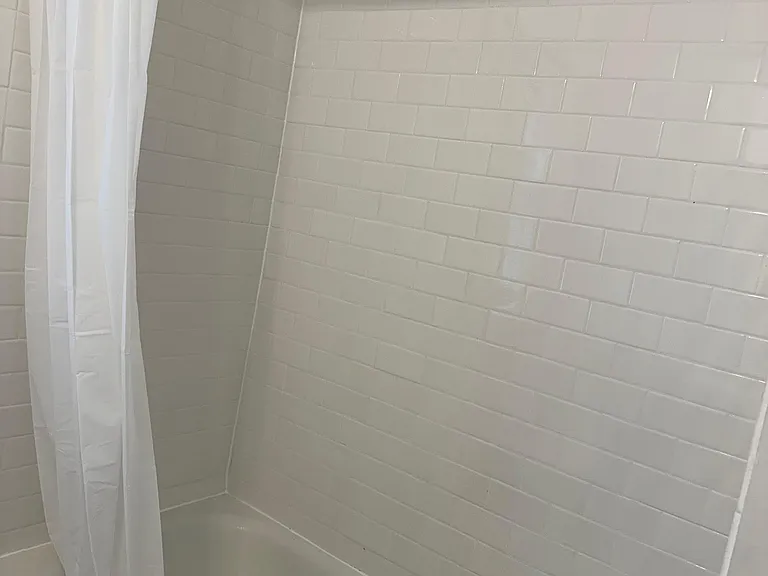 1637 W Estes Ave #2A — Photo 13