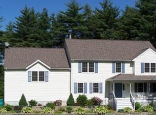 55 Stanphyl Rd, Uxbridge, MA 01569