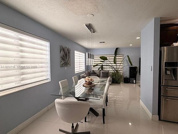 4th image of 1461 NW 137th St #1461
