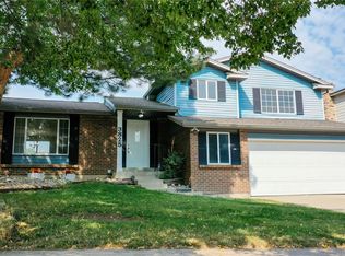 3825 S Bahama Way, Aurora, CO 80013