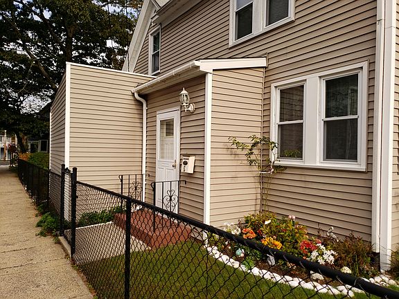 4th image of 5 Washington Avenue