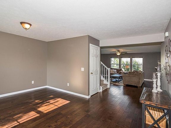 3rd image of 18824 Planer Dr