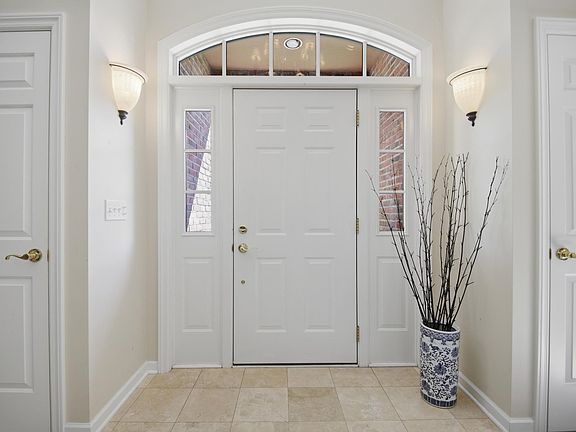 3rd image of 1932 Baihly Estates Ln SW