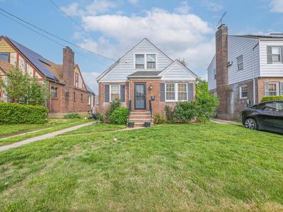 49 Union Street, Valley Stream, NY, 11580