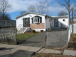 1st image of 123 Oak St