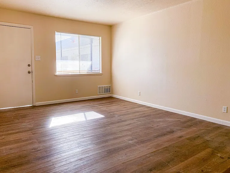 Apartment Homes in a Beautiful Community — Photo 12