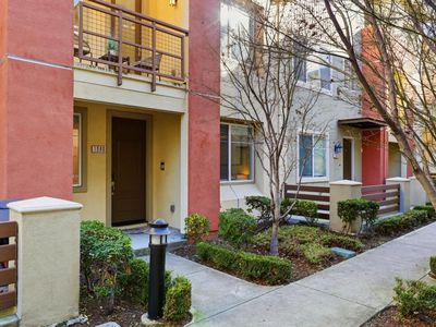 1080 El Capitan Ter, Sunnyvale, CA, 94085