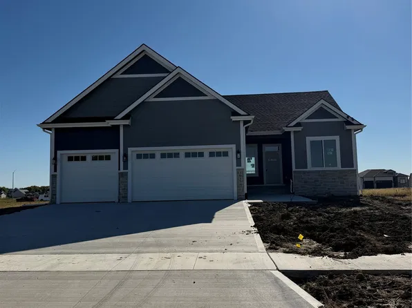 1613 NE 24th St, Ankeny, IA 50021