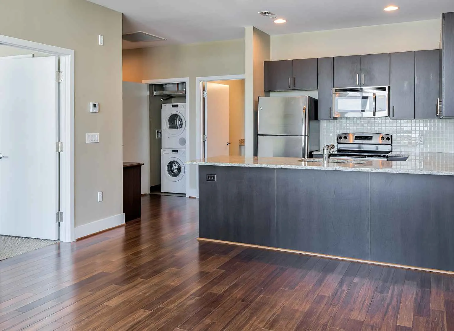 SouthStar Lofts — Photo 4