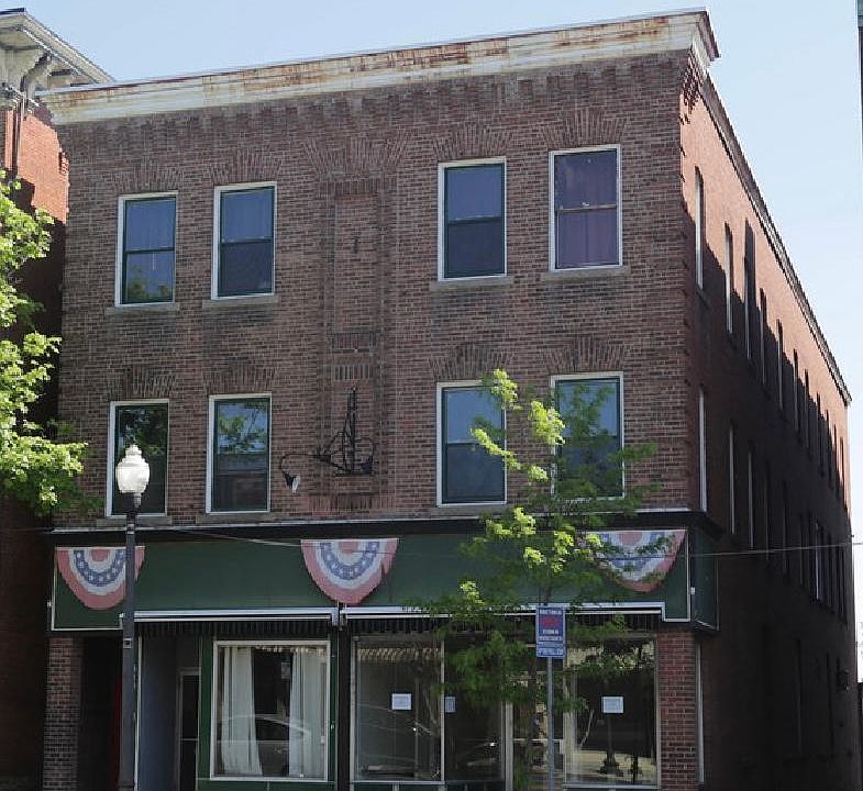 1st image of 340 Main St #5