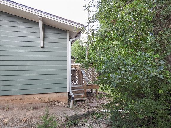 2nd image of 2800 Longmire Dr APT 14