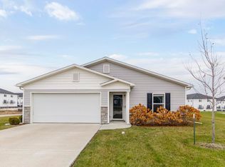 324 Post Oak Dr, Cedar Falls, IA 50613