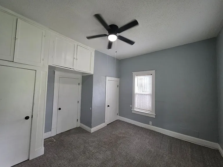 2534 Norton Ave — Photo 11