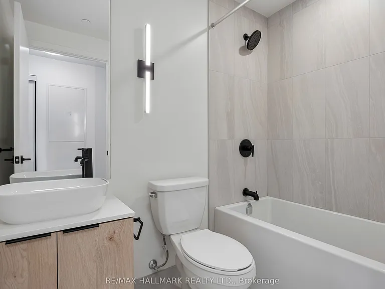 1185 Dupont St #515 — Photo 14