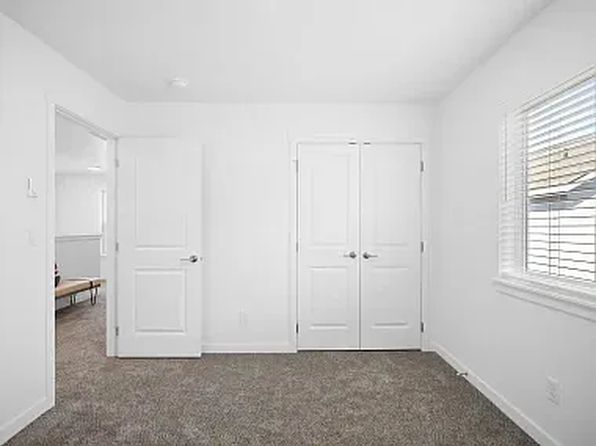 800 E F St