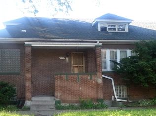 8459 S Oglesby Ave, Chicago, IL