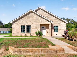 617 Mulberry St, Winnsboro, TX 75494