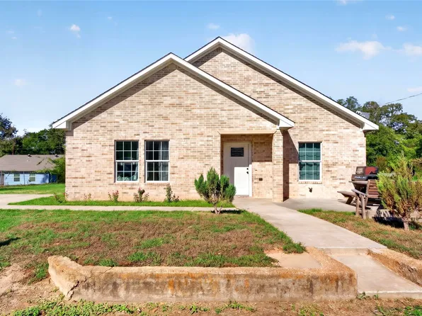 617 Mulberry St, Winnsboro, TX 75494