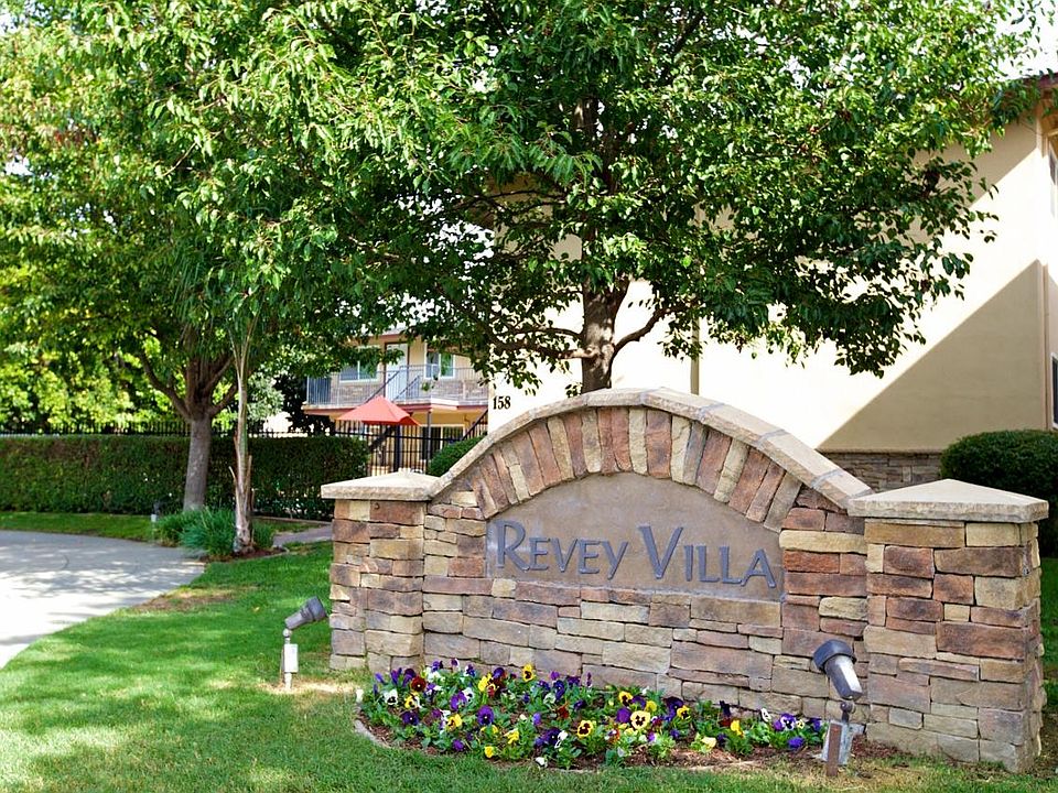 1st image of 158 Revey Ave #10