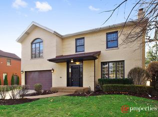 6722 N Nokomis Ave, Lincolnwood, IL