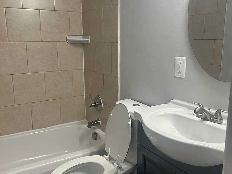 784X Saint Gregory Dr — Photo 13