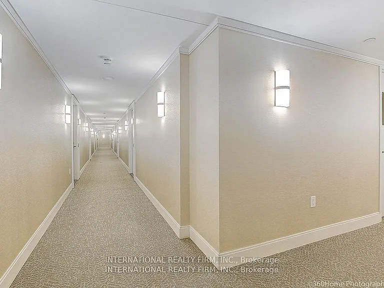 3091 Dufferin St #601 — Photo 3
