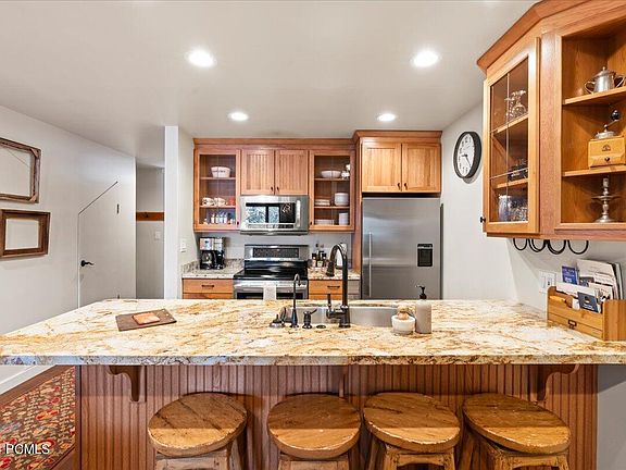 4th image of 1480 Three Kings Dr APT 21